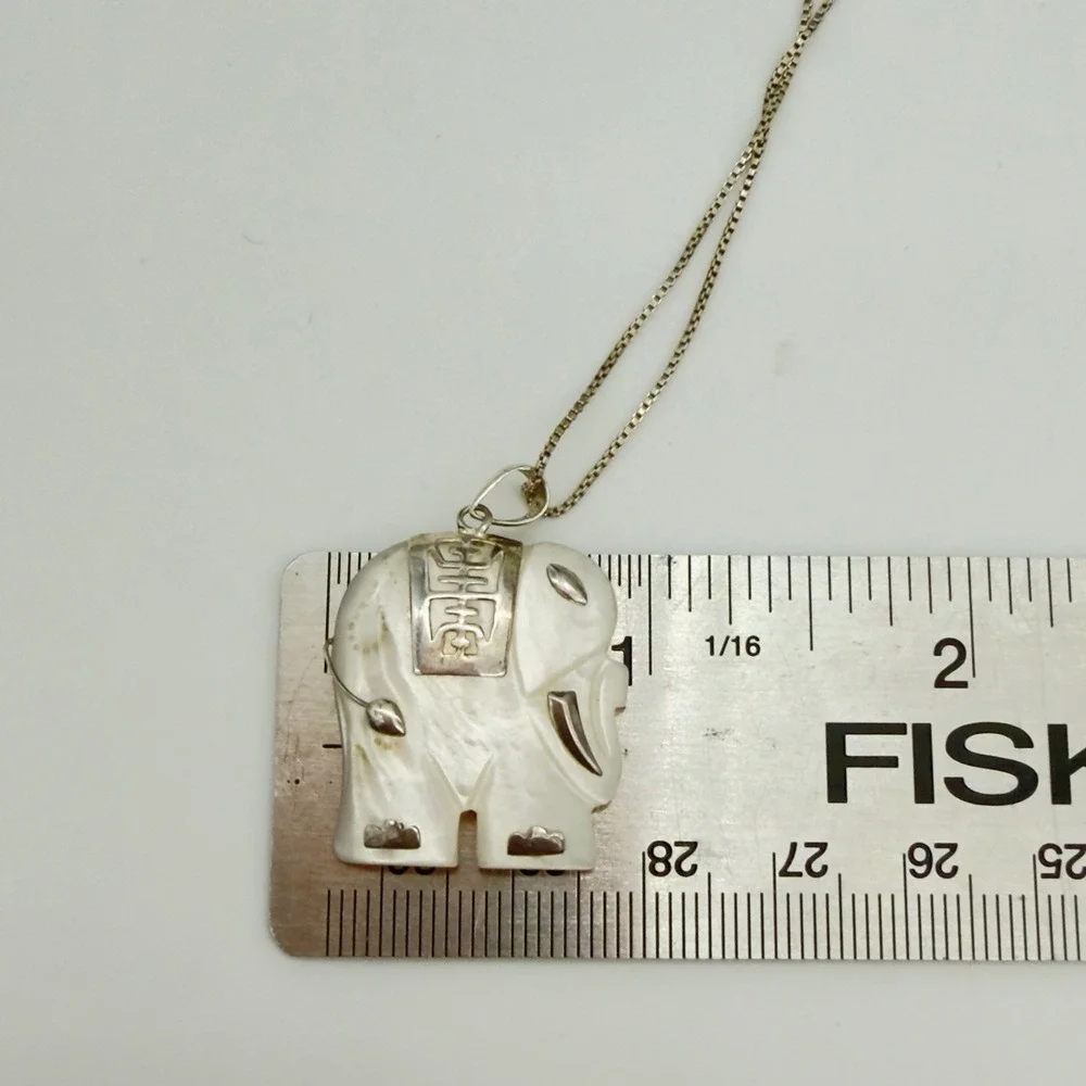 Vtg Mother Of Pearl Sterling Silver Necklace Elephant Chinese Good Luck Pendant